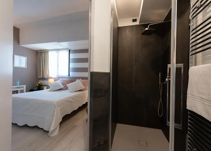 招待所 Relais Buonviaggio 斯培西亚