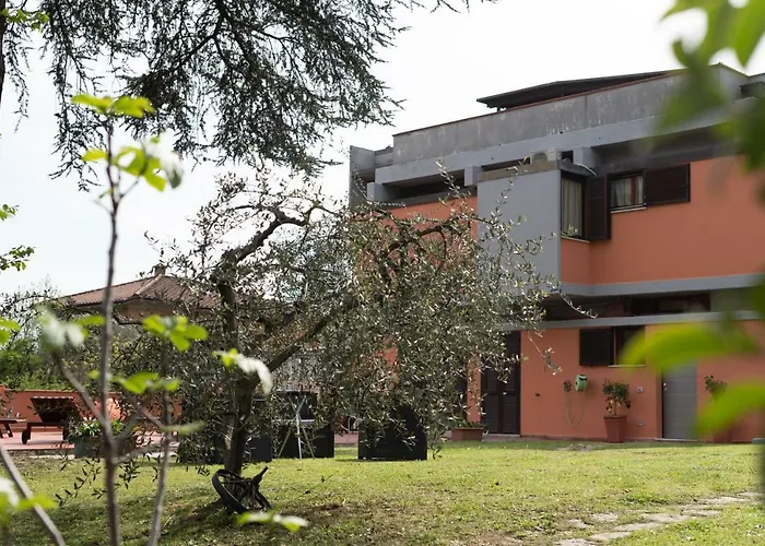 Relais Buonviaggio 招待所 斯培西亚